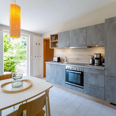 Haus Silvana Апартаменты *